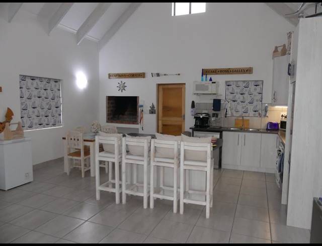 2 BEDROOM HOUSE FOR SALE IN BRITANNIA BAY